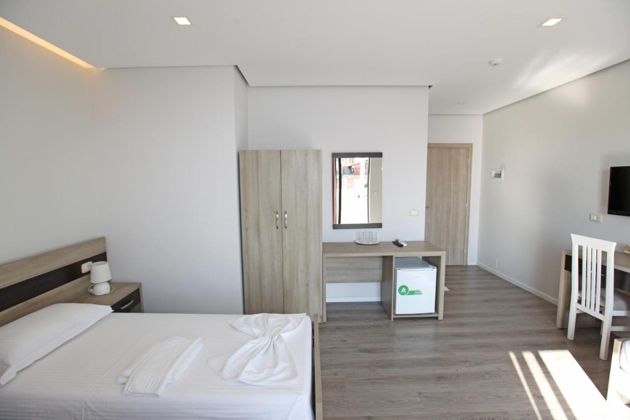 Hotel Star 3*