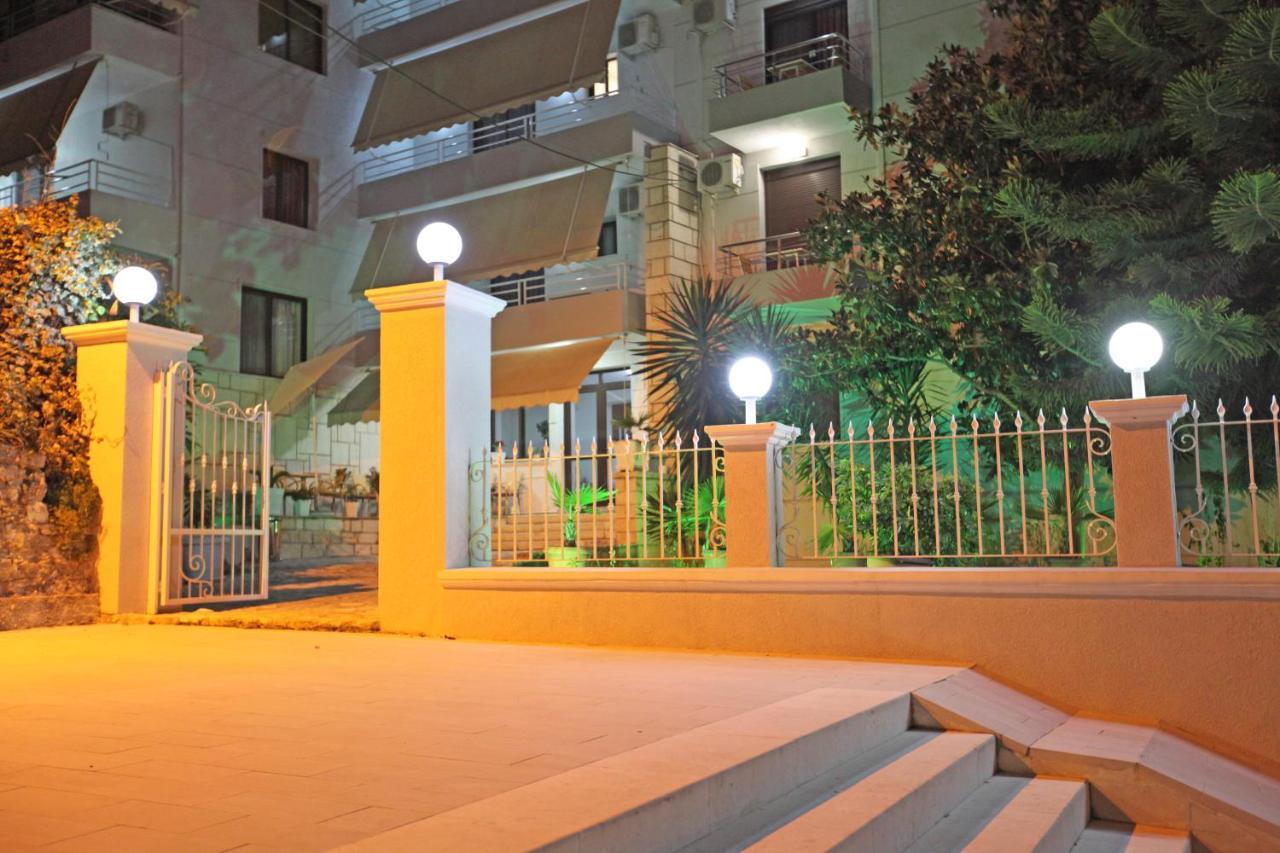 Hotel Star 3*