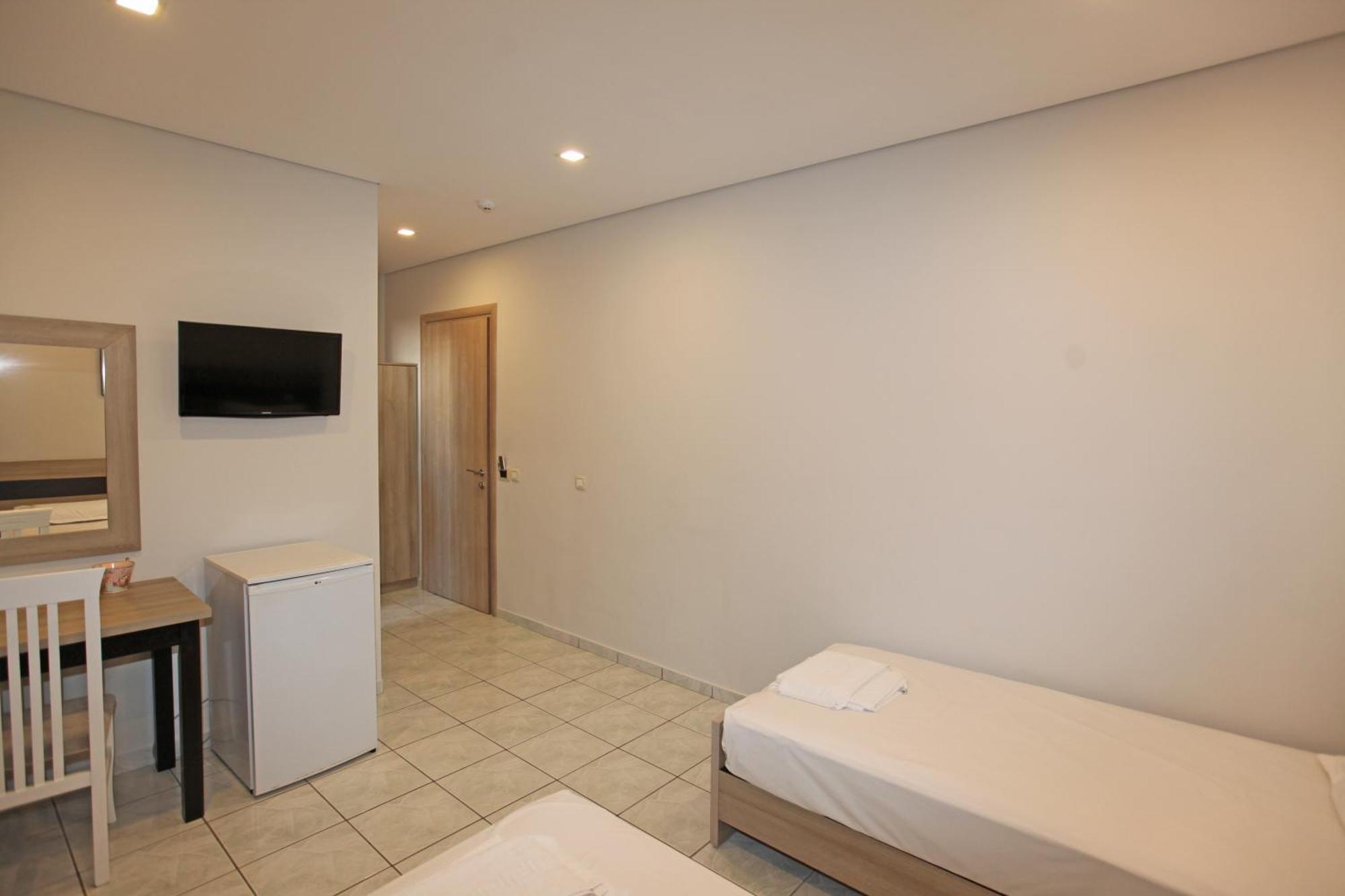 Hotel Star 3* Sarandë